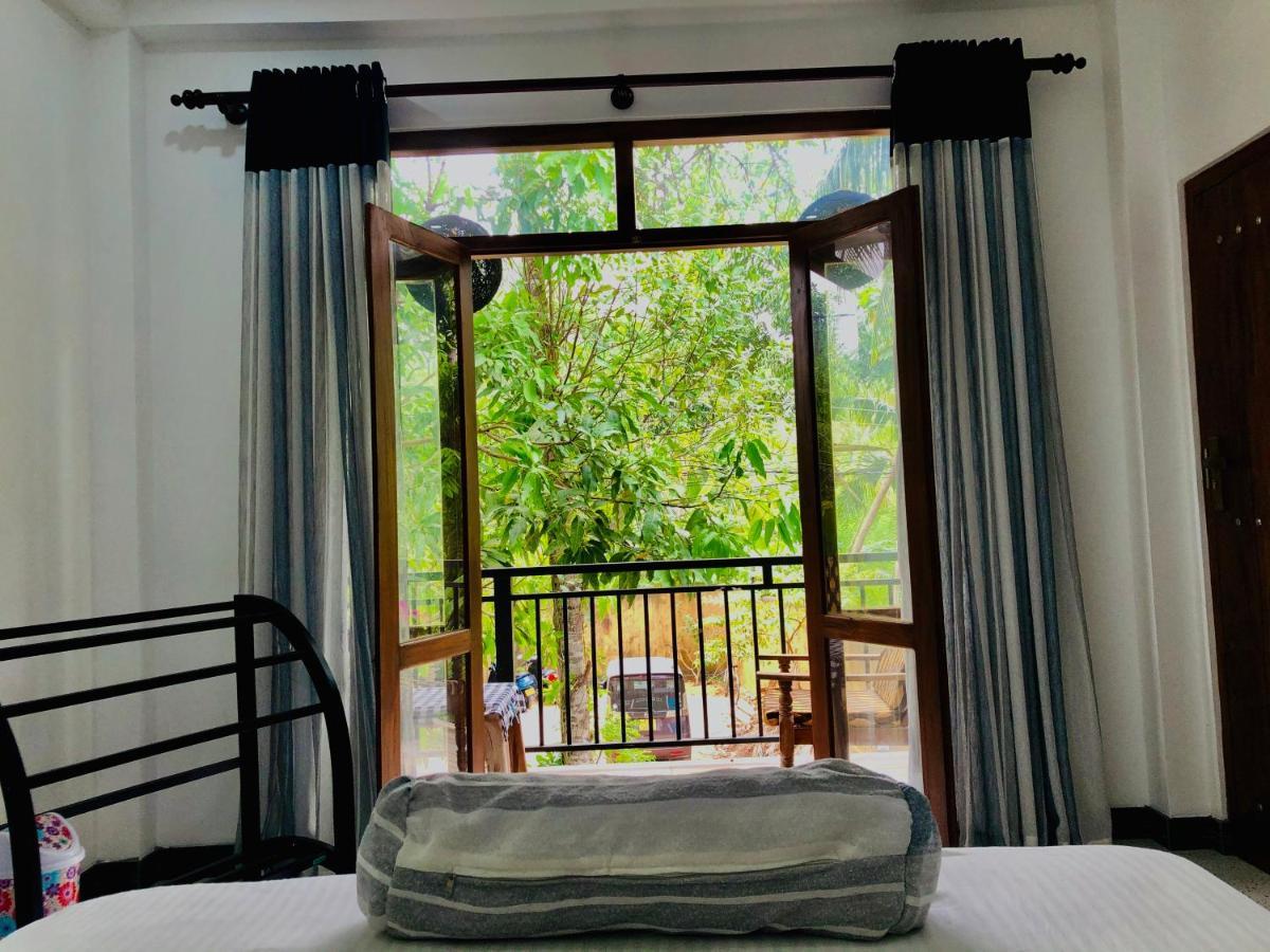 Siri's Residency Apartment Habaraduwa Luaran gambar