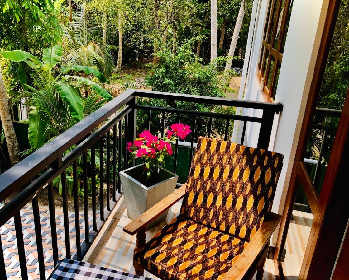 Siri's Residency Apartment Habaraduwa Luaran gambar