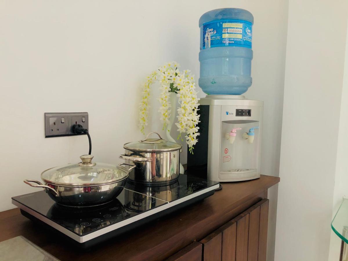 Siri's Residency Apartment Habaraduwa Luaran gambar